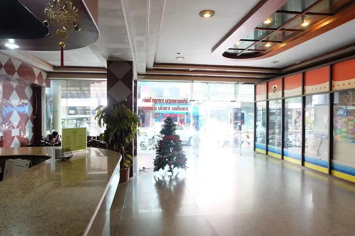 Садао: Satit Padang Hotel