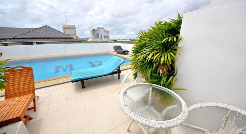 Паттайя: Beach and Mounteen By Pattaya Capital Property