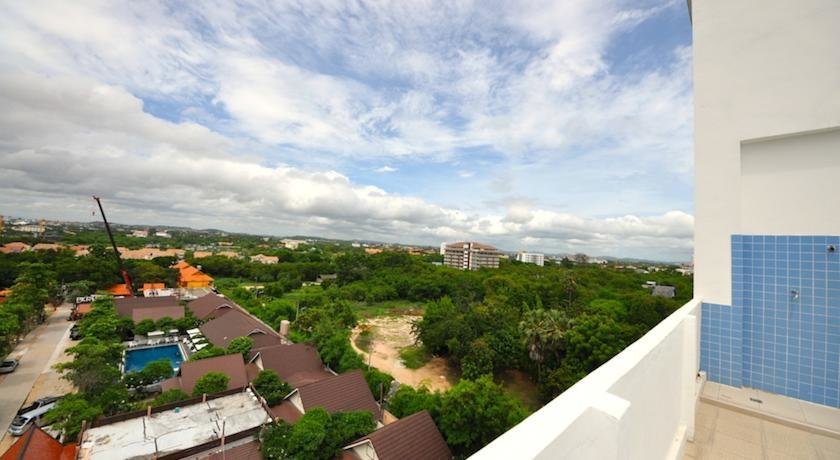 Beach and Mounteen By Pattaya Capital Property — фото 5