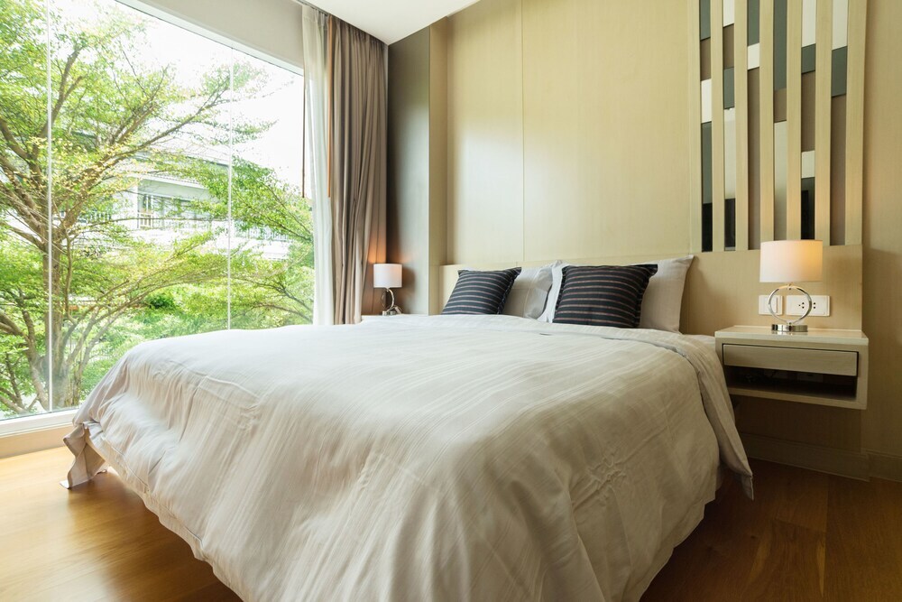 Lux Contemporary Condo By Favstay — фото 5