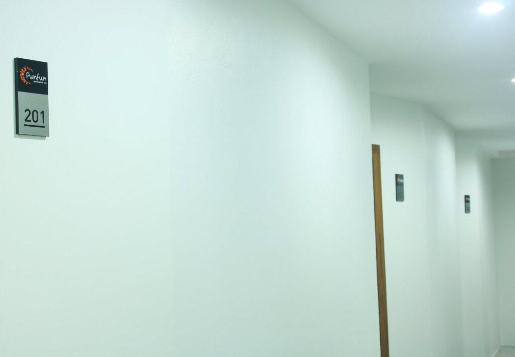Лансака: Punfun Apartment