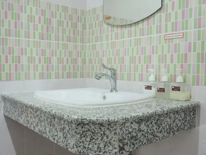 Сурин: The Phant Hotel
