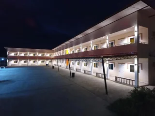 Сурин: The Phant Hotel