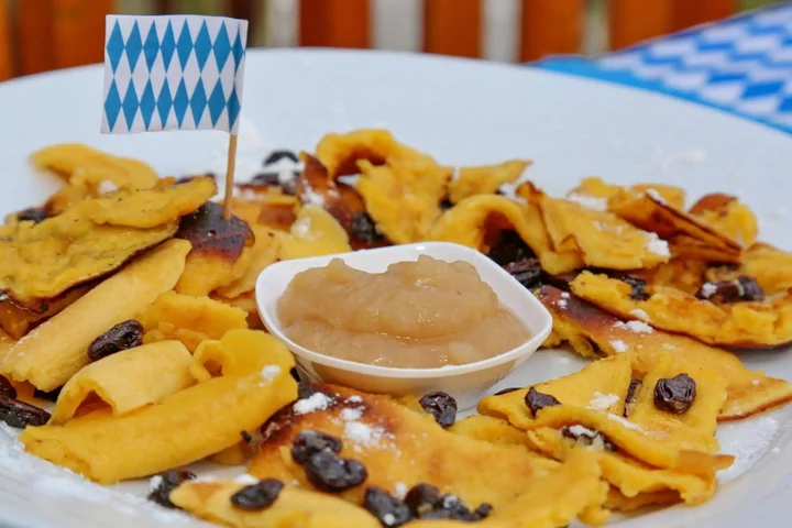 Ханг Донг: Bavarian Paradise Resort and Restaurant