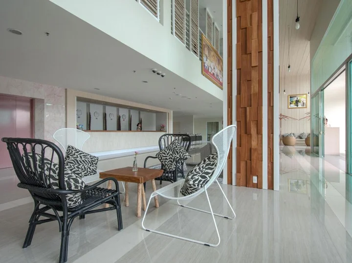 Прачуапкхирикхан: Prachuap Grand Hotel