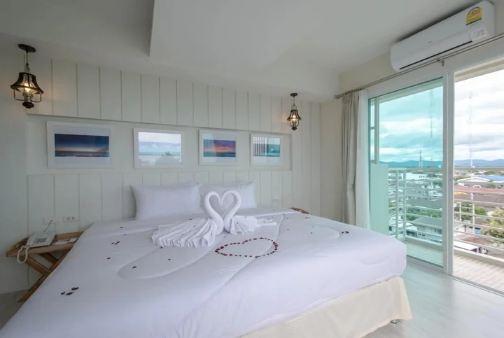 Прачуапкхирикхан: Prachuap Grand Hotel