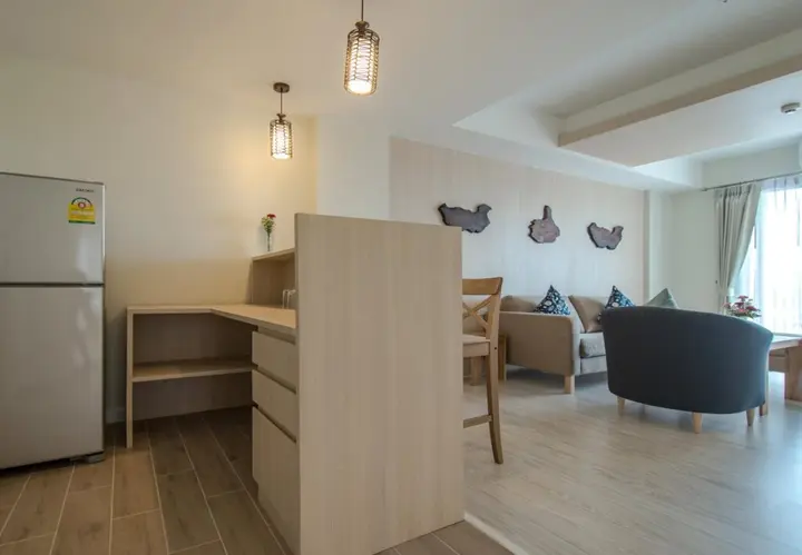 Прачуапкхирикхан: Prachuap Grand Hotel