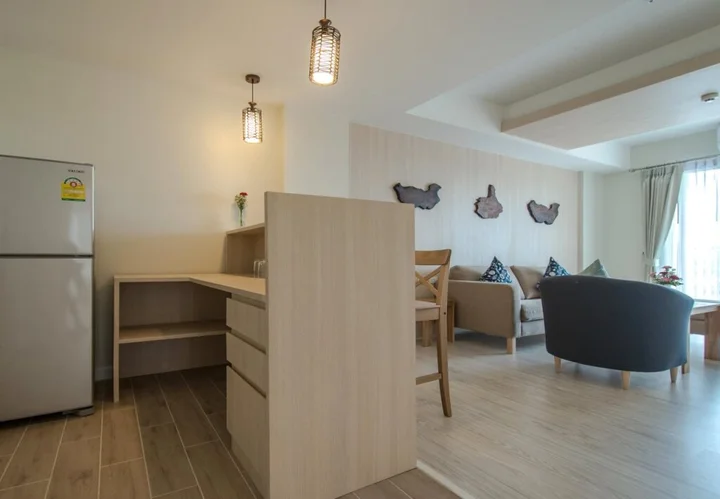 Прачуапкхирикхан: Prachuap Grand Hotel