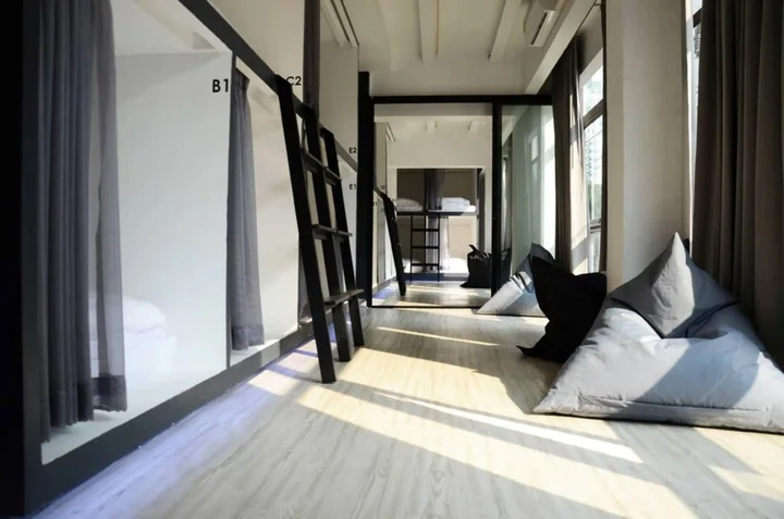 Бангкок: 3Howw Hostel at Sukhumvit 21