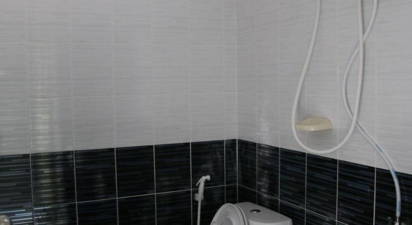 Удонтхани: Prajak Place
