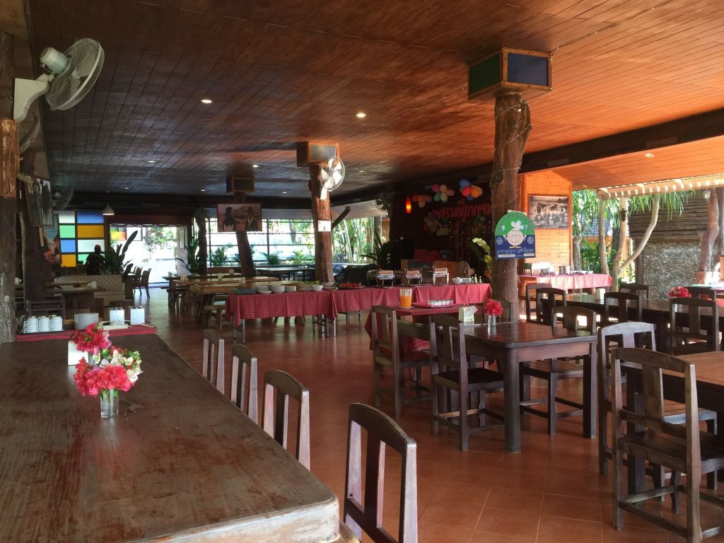 Сай Йок: Pechmaneekan Beach Resort
