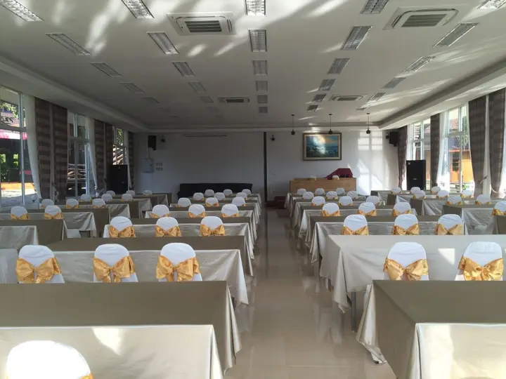 Сай Йок: Pechmaneekan Beach Resort