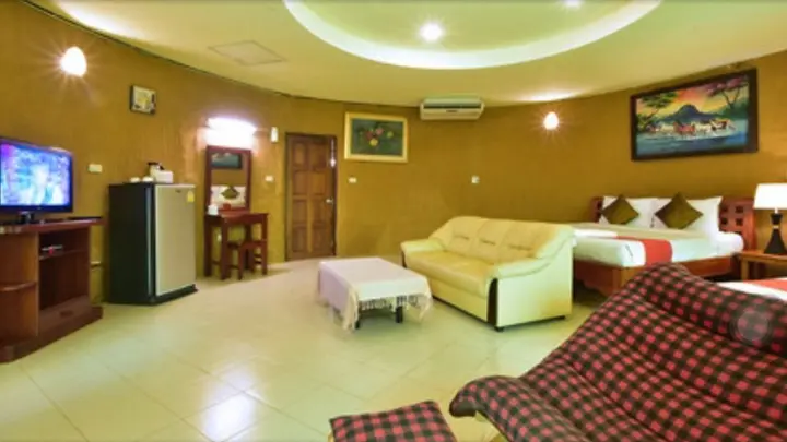 Сай Йок: Pechmaneekan Beach Resort