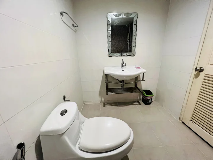 Чиангмай: INN Kham Apartment