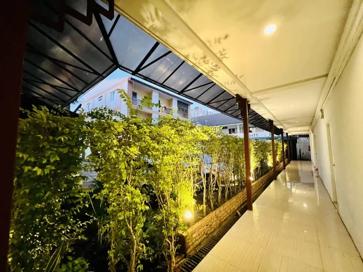 Чиангмай: INN Kham Apartment