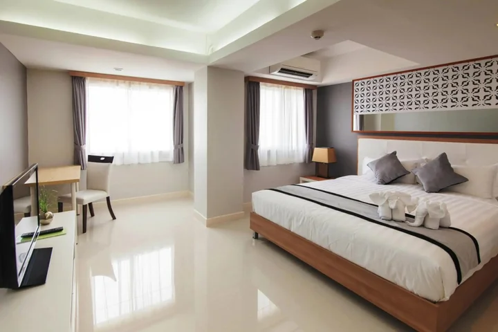 Сирача: Racha Residence Sri Racha