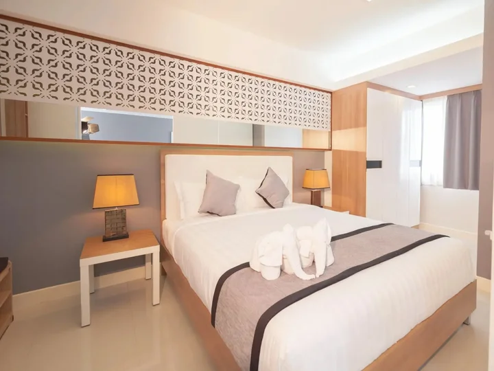 Сирача: Racha Residence Sri Racha
