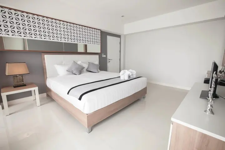 Сирача: Racha Residence Sri Racha