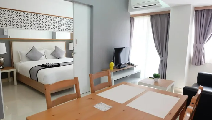 Сирача: Racha Residence Sri Racha