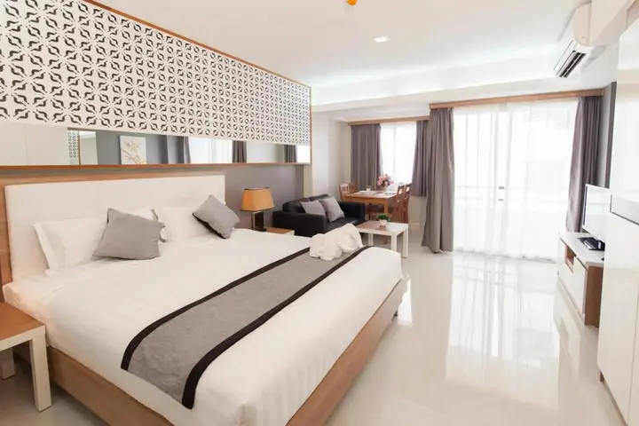 Сирача: Racha Residence Sri Racha