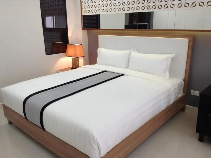 Сирача: Racha Residence Sri Racha