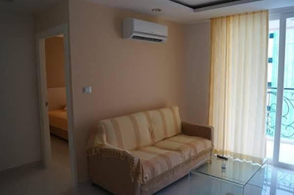 Паттайя: Paradise Park - Room Number 520