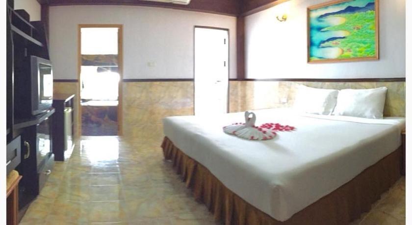 Пхукет: Kata Palace Phuket Hotel