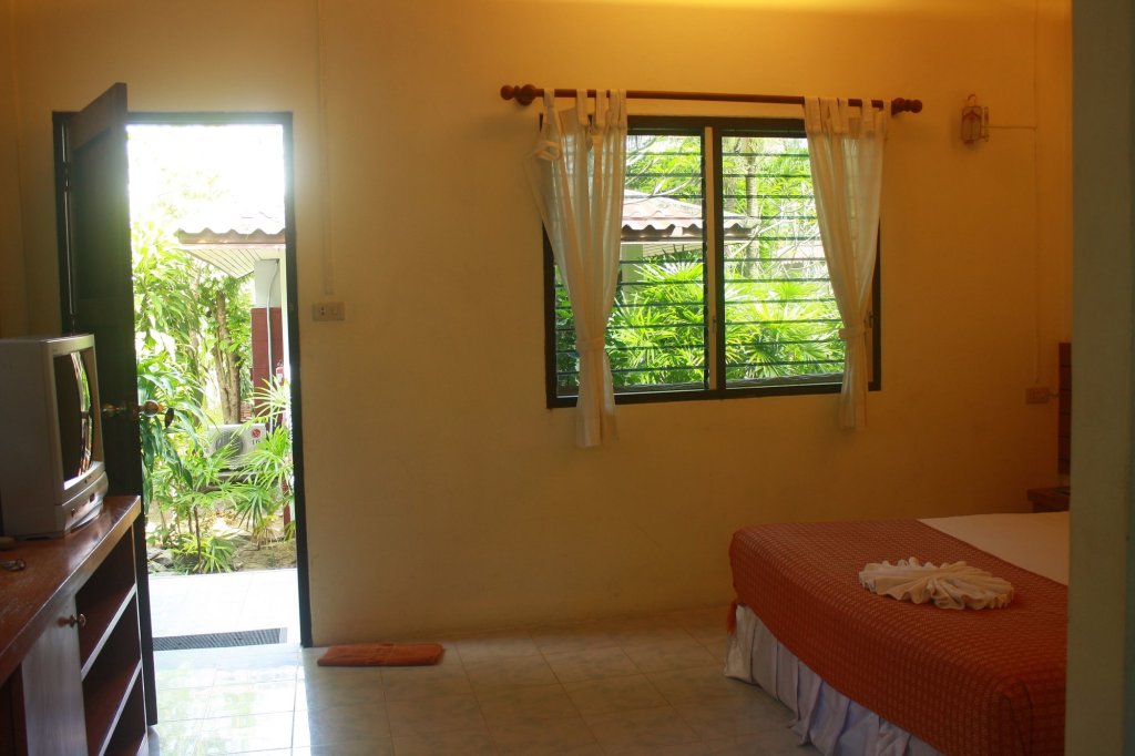 Самуи: Samui Honey Backpacker Bungalow