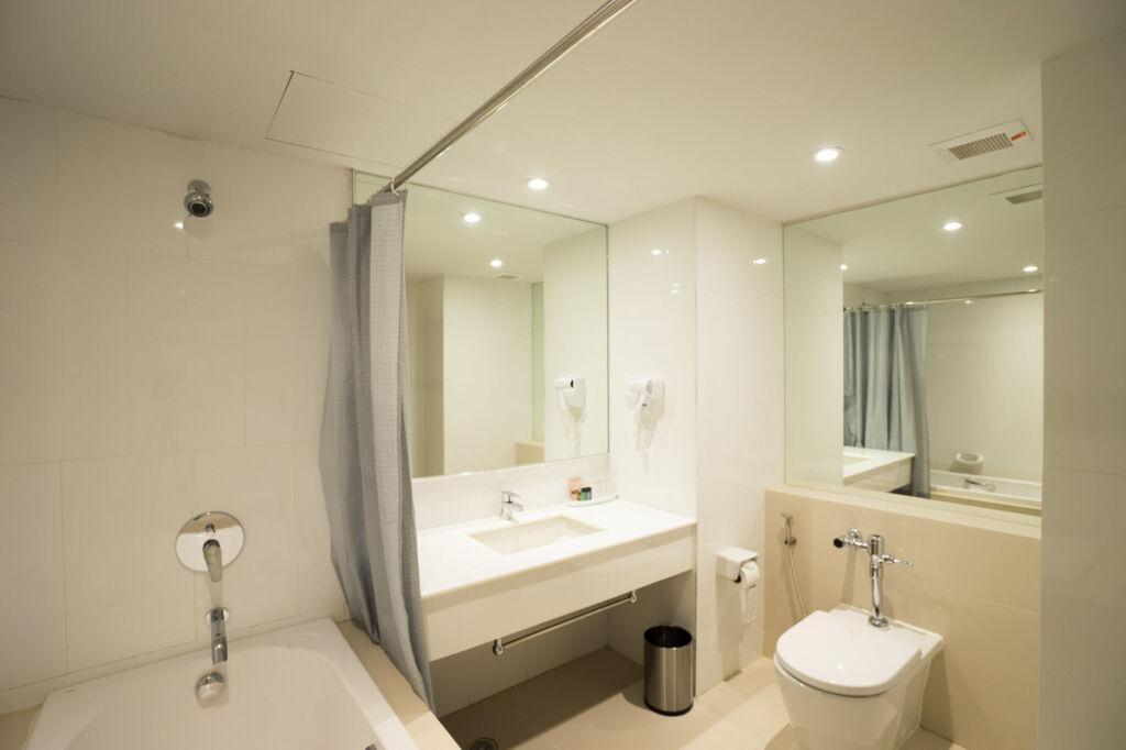 Хатъяй: New Season Square Hotel