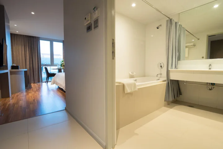 Хатъяй: New Season Square Hotel