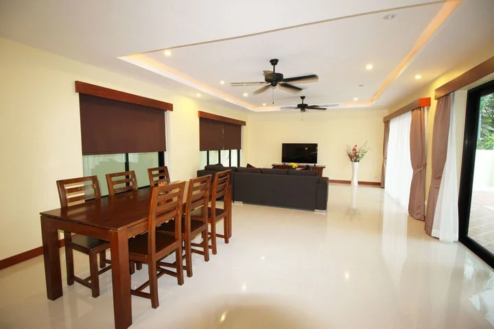 Банг-Саре: Bang Saray Pool Villa by Pattaya Sunny Rentals