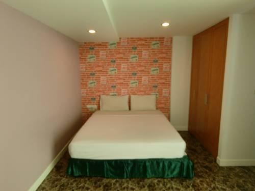 Бангкок: Rod Fai Fah Apartment