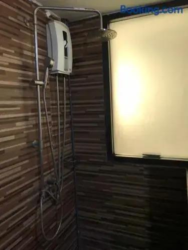 Бангкок: Rod Fai Fah Apartment