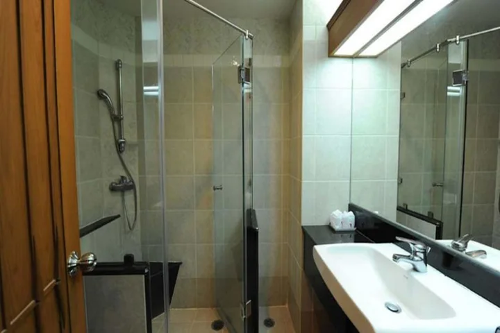Паттайя: Whitehouse Condotel