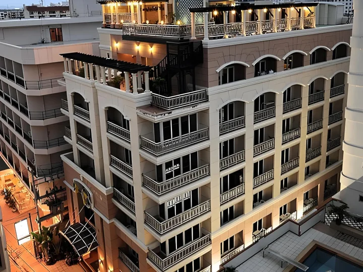 Паттайя: Whitehouse Condotel