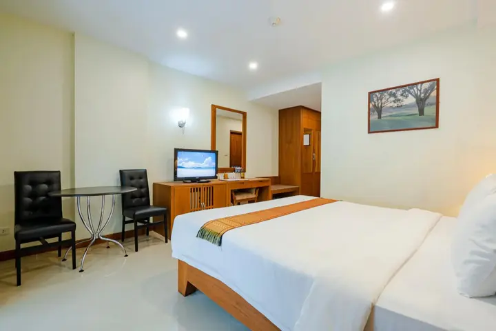 Паттайя: Whitehouse Condotel