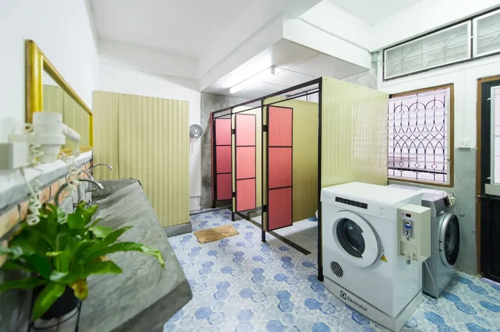 Муанг: The Neighbors Hostel - Adults Only