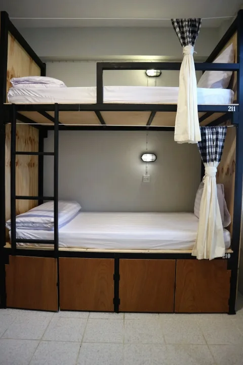 Муанг: The Neighbors Hostel - Adults Only