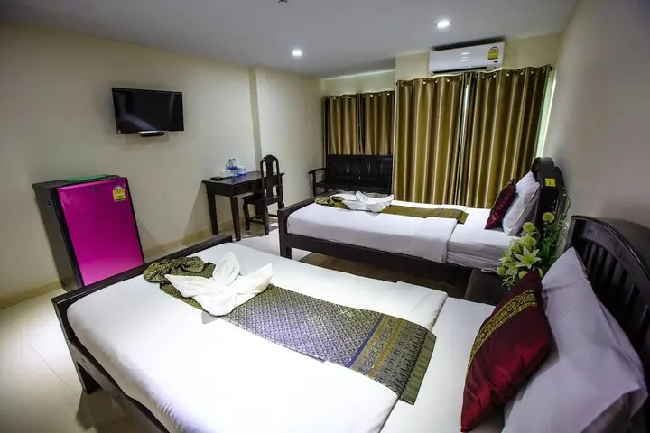 Накхонситхаммарат: Maharaj Grand @Nakhonsithammarat