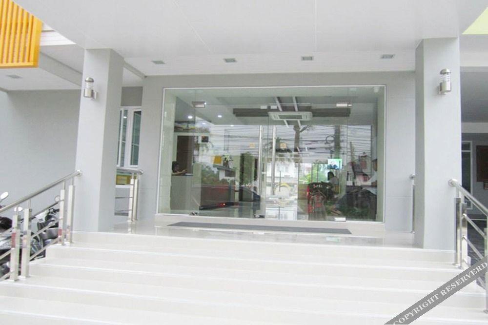 Накхонситхаммарат: Maharaj Grand @Nakhonsithammarat
