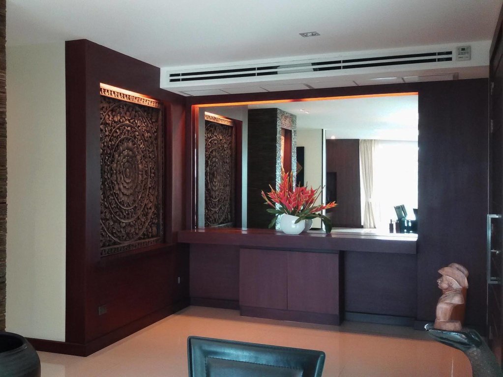 Karon Suite Apartment — фото 5