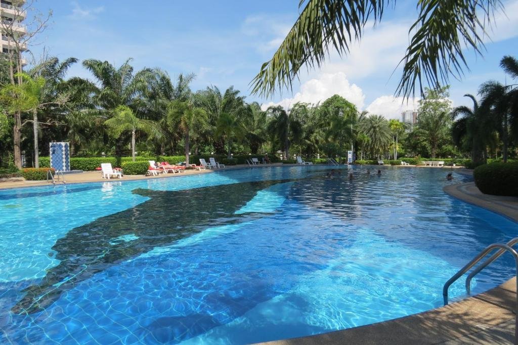Паттайя: View Talay 2 Suite Apartments