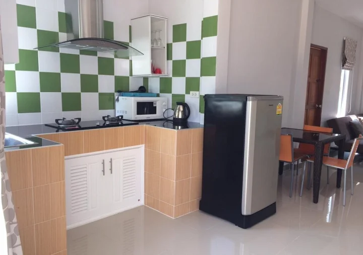Тхаланг: Bangtao Local House Rental