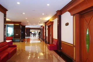 Накхонситхаммарат: Grand Park Hotel