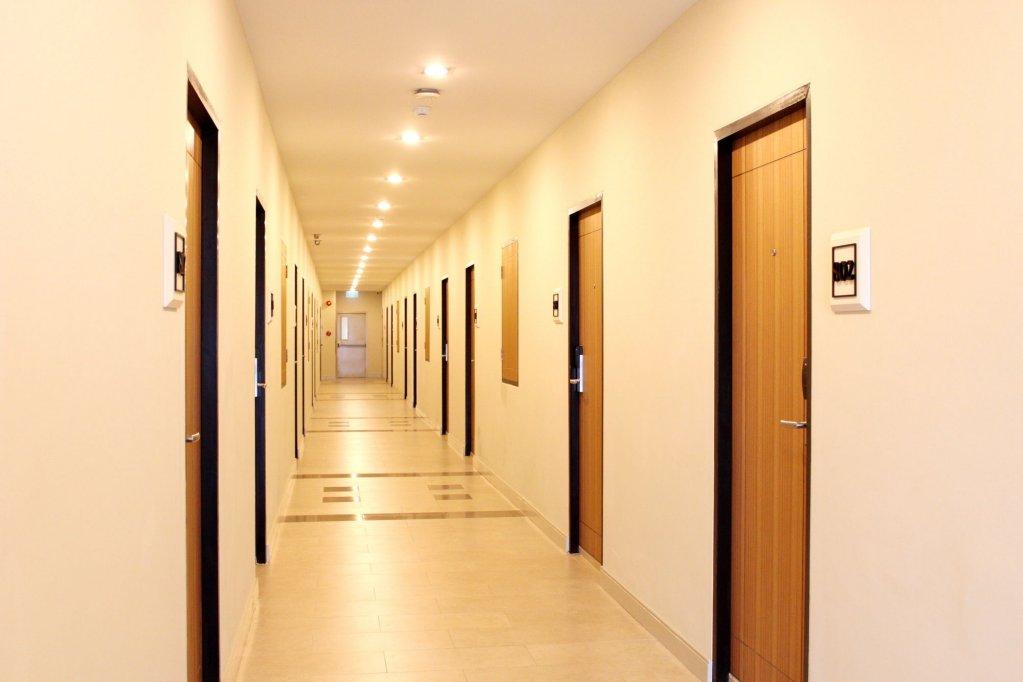 Пхра-Прадэнг: 14 Residence