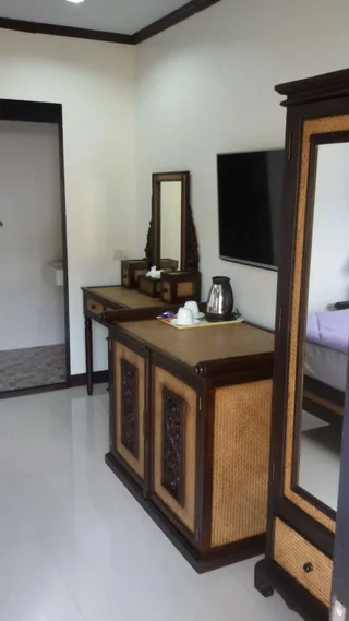 Банг-Саре: Ao Thai Bangsare Resort 2