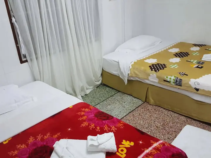 Прачуапкхирикхан: Emmanuel Guesthouse