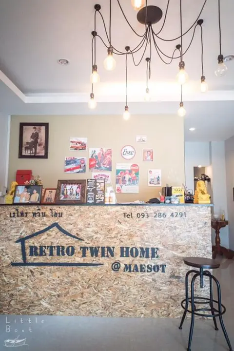Мей-Сот: Retro Twin Home at Maesot