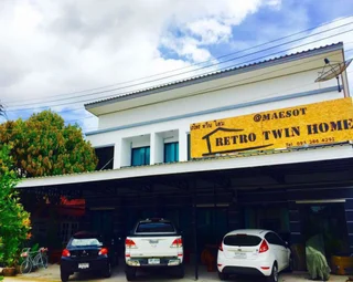 Мей-Сот: Retro Twin Home at Maesot