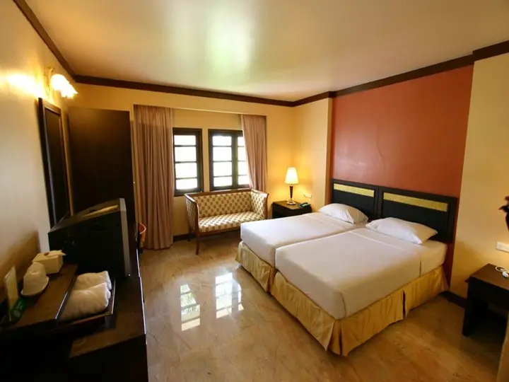 Сарабури: Saraburi Inn